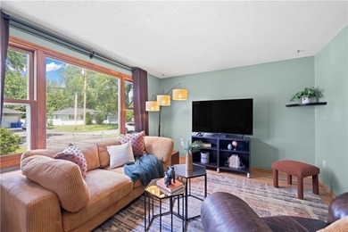 Welcome Home to a spacious 4-Bedroom on a Prime Corner Lot - photo 12