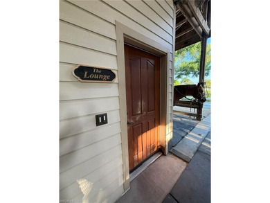 Equestrian Facility, ready for your horses, or set up a working - photo 14
