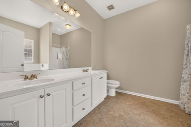 Welcome home to this charming 3-bedroom, 2-bath ranch in the - photo 18