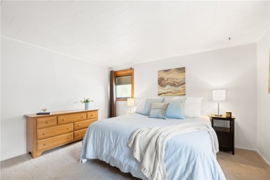Welcome Home to a spacious 4-Bedroom on a Prime Corner Lot - photo 34