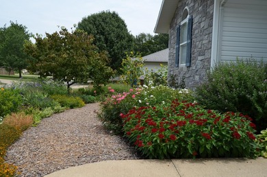 Welcome home to this beautifully maintained, one-owner residence - photo 35