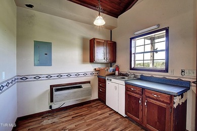 Nestled in the heart of East Tennessee, this stunning 7+ acre - photo 8