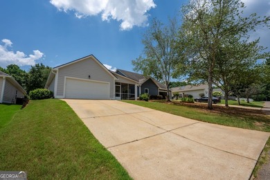Welcome home to this charming 3-bedroom, 2-bath ranch in the - photo 41