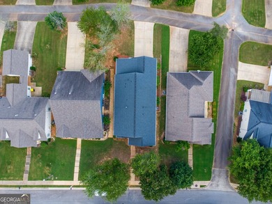 Welcome home to this charming 3-bedroom, 2-bath ranch in the - photo 43