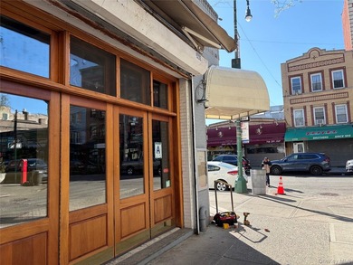 Discover an exceptional opportunity in the heart of the Bronx. A - photo 2