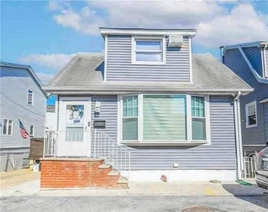 Beautiful singer family fully detached. Excellent condition - photo 2