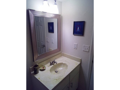 Beautifully maintained ground-floor condo located in the - photo 12