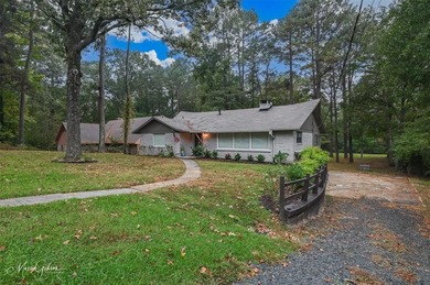 Lake Home For Sale in Shreveport, Louisiana