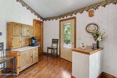Breathtaking lakefront home on pristine Norris Lake. This - photo 12