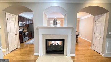 Stately Brick Townhouse (2 Car Garage End-Unit) in Sought-After - photo 19