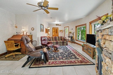 Breathtaking lakefront home on pristine Norris Lake. This - photo 19