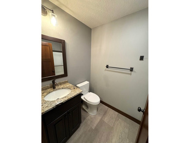 This like-new Kennedy model twin home in the Moon Lake - photo 19