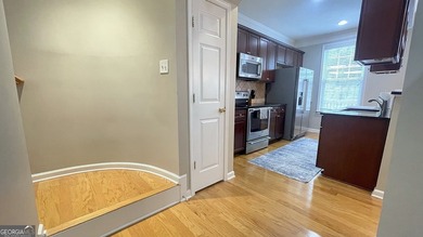 Stately Brick Townhouse (2 Car Garage End-Unit) in Sought-After - photo 30
