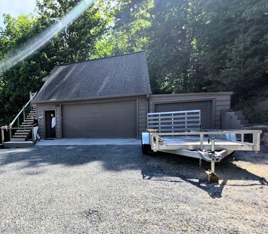 Breathtaking lakefront home on pristine Norris Lake. This - photo 35