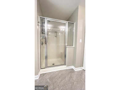 Stately Brick Townhouse (2 Car Garage End-Unit) in Sought-After - photo 36