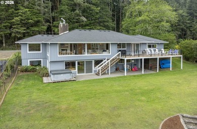 Enjoy this classic lakefront home with stunning views on the - photo 38