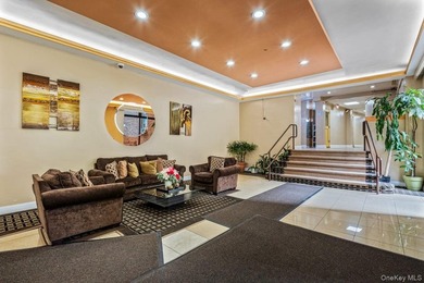 Bright and spacious 2-bedroom co-op at The Indiana in the heart - photo 3