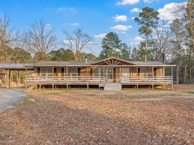 Lake Bistineau Home For Sale in Doyline Louisiana