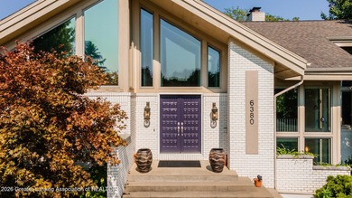 Whitehill's Lakes' newest offering! One of a kind Contemporary - photo 3