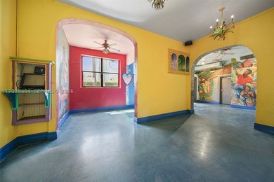 Compass Commercial is pleased to present an exclusive - photo 11