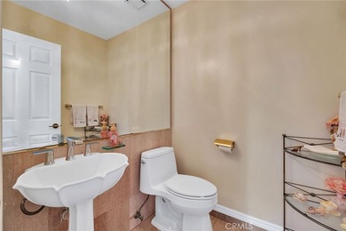 Experience coastal luxury living in this stunning Palos Verdes - photo 19