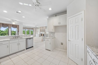 Located in the gated community of Lakeside Village, this - photo 9