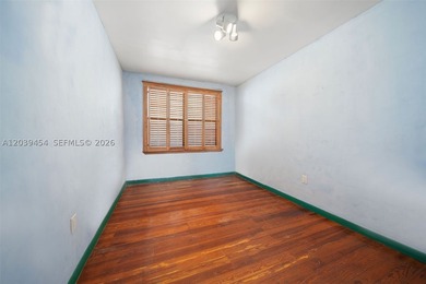 Compass Commercial is pleased to present an exclusive - photo 23