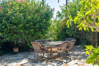 Experience coastal luxury living in this stunning Palos Verdes - photo 35