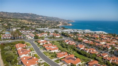 Experience coastal luxury living in this stunning Palos Verdes - photo 45