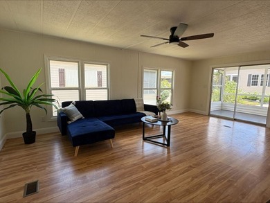 Welcome to Colony Cove a 55+ age-qualified active and vibrant - photo 3