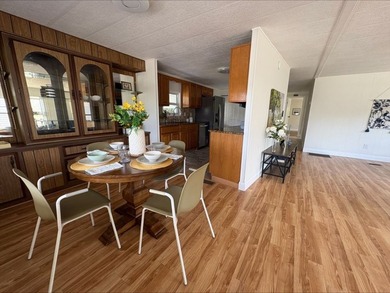 Welcome to Colony Cove a 55+ age-qualified active and vibrant - photo 4