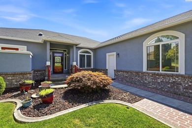 MLS# 294551 This well-maintained home is ideal for - photo 3