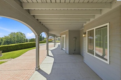 MLS# 294551 This well-maintained home is ideal for - photo 9