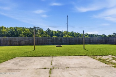 Welcome to 2803 Latham's Battery, where comfort, space, and - photo 22