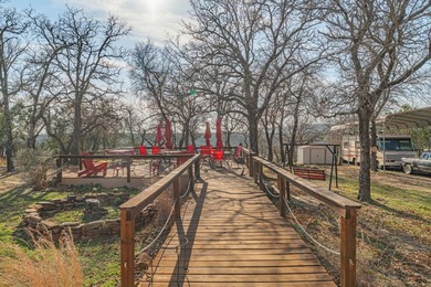 Welcome to your perfect lake retreat in Gordon, Texas! Just a - photo 30