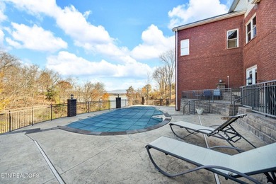 Set along the shores of Douglas Lake, this stunning lakefront - photo 42