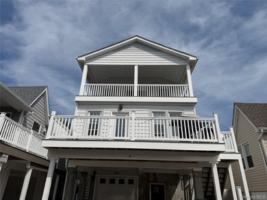 Raised Fema-compliant Home in the Heart of the west end close to - photo 1