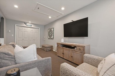 Welcome to this beautifully maintained two story home offering - photo 12
