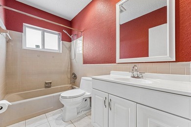 Welcome to this beautifully maintained 2-bedroom, 2-bath home - photo 19