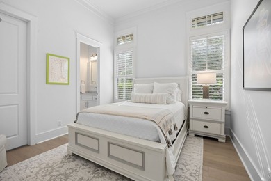 This lakefront Low Country Cottage is designed for comfort and - photo 20