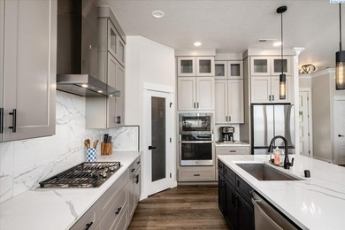 Discover the perfect balance of luxury, comfort, and space in - photo 10