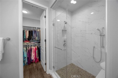 ENJOY A LENDER PAID 2-1 RATE BUYDOWN on this beautifully - photo 24
