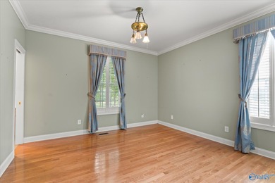 First time on the market! This beautiful 4BR/6BA custom home - photo 29