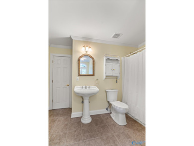 First time on the market! This beautiful 4BR/6BA custom home - photo 38