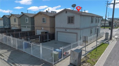 This well-maintained duplex offers two units under one roof - photo 40