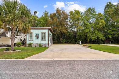 Want to be close to the beach without the beach price tag? This - photo 2