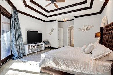 Spanish-style estate on 2.5 private acres in The Estates on - photo 12