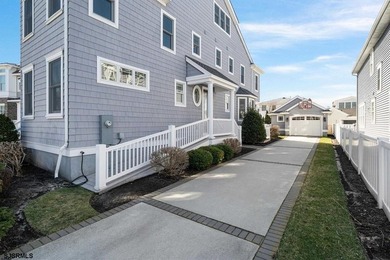 Nestled in the Prestigious GARDENS community, this extraordinary - photo 39