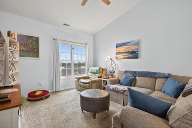 Welcome to effortless living in the heart of Owensboro. This - photo 4