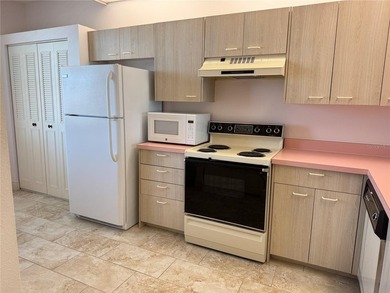 Welcome to Sunrise at Harbourside! 
Experience waterfront - photo 6